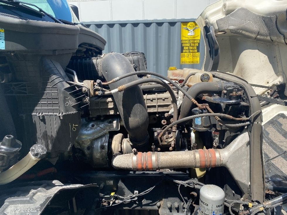 Day Cab Tractor-Heavy Duty Tractors-Freightliner-2019-T12664ST-Auburn-MA-335,677\n\t\tmiles-$ 53,750 - Image 15