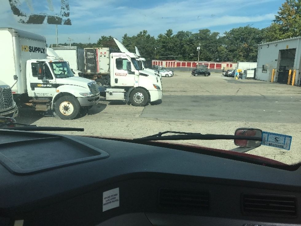 Day Cab Tractor-Heavy Duty Tractors-Freightliner-2019-T12664ST-Auburn-MA-567,263\n\t\tmiles-$ 29,500 - Image 13