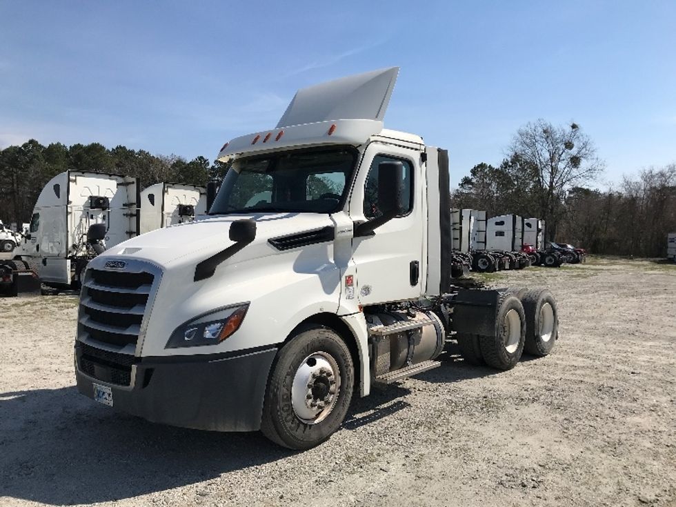 Day Cab Tractor-Heavy Duty Tractors-Freightliner-2019-T12664ST-Augusta-GA-273,960\n\t\tmiles-$ 62,250 - Image 3