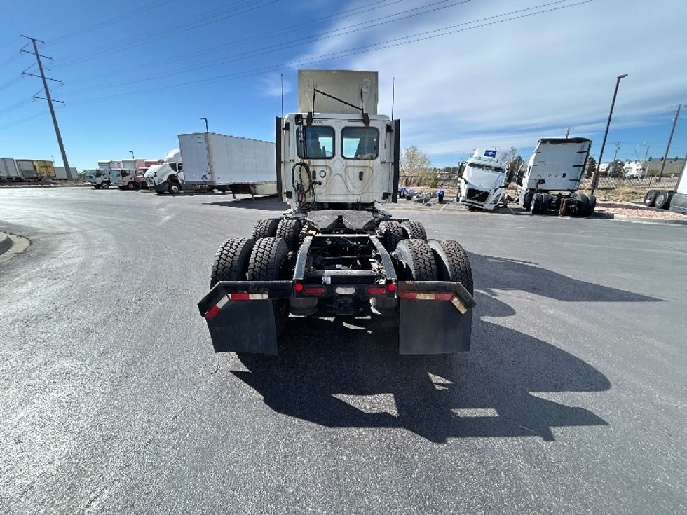 Day Cab Tractor-Heavy Duty Tractors-Freightliner-2019-T12664ST-Aurora-CO-344,461\n\t\tmiles-$ 50,250 - Image 6