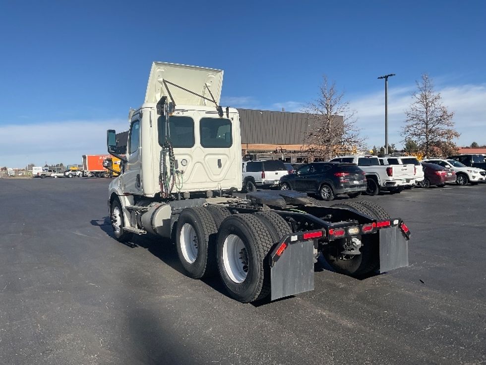 Day Cab Tractor-Heavy Duty Tractors-Freightliner-2019-T12664ST-Aurora-CO-96,268\n\t\tmiles-$ 65,250 - Image 5