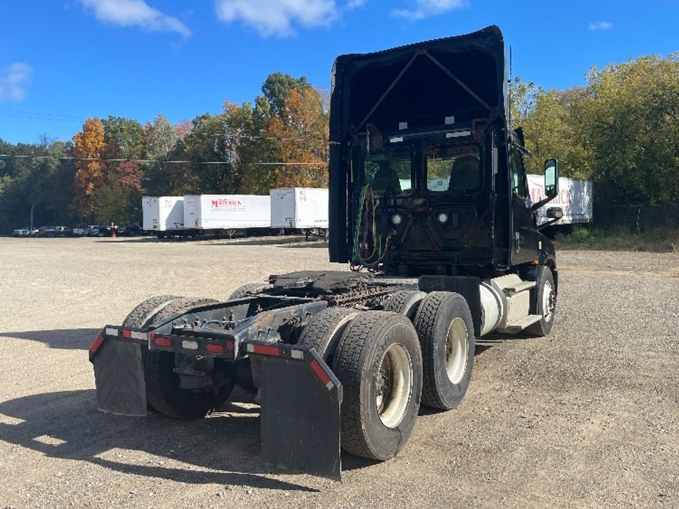 Day Cab Tractor-Heavy Duty Tractors-Freightliner-2019-T12664ST-Battle Creek-MI-618,448\n\t\tmiles-$ 33,250 - Image 7