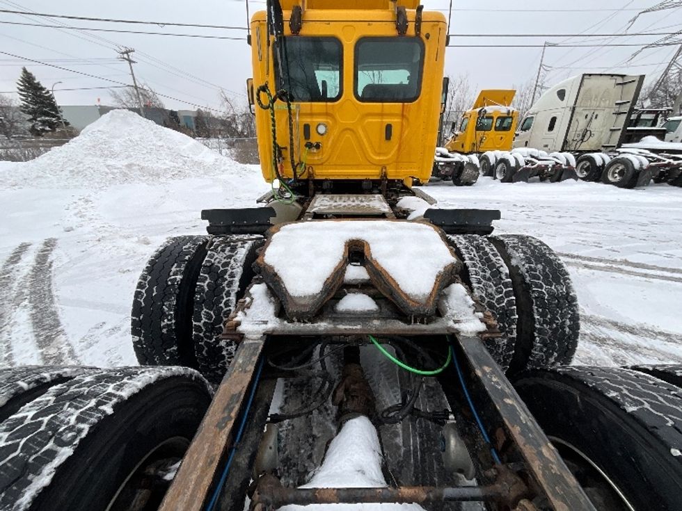 Day Cab Tractor-Heavy Duty Tractors-Freightliner-2019-T12664ST-Boucherville-PQ-587,583\n\t\tkm-$ 51,250 - Image 6