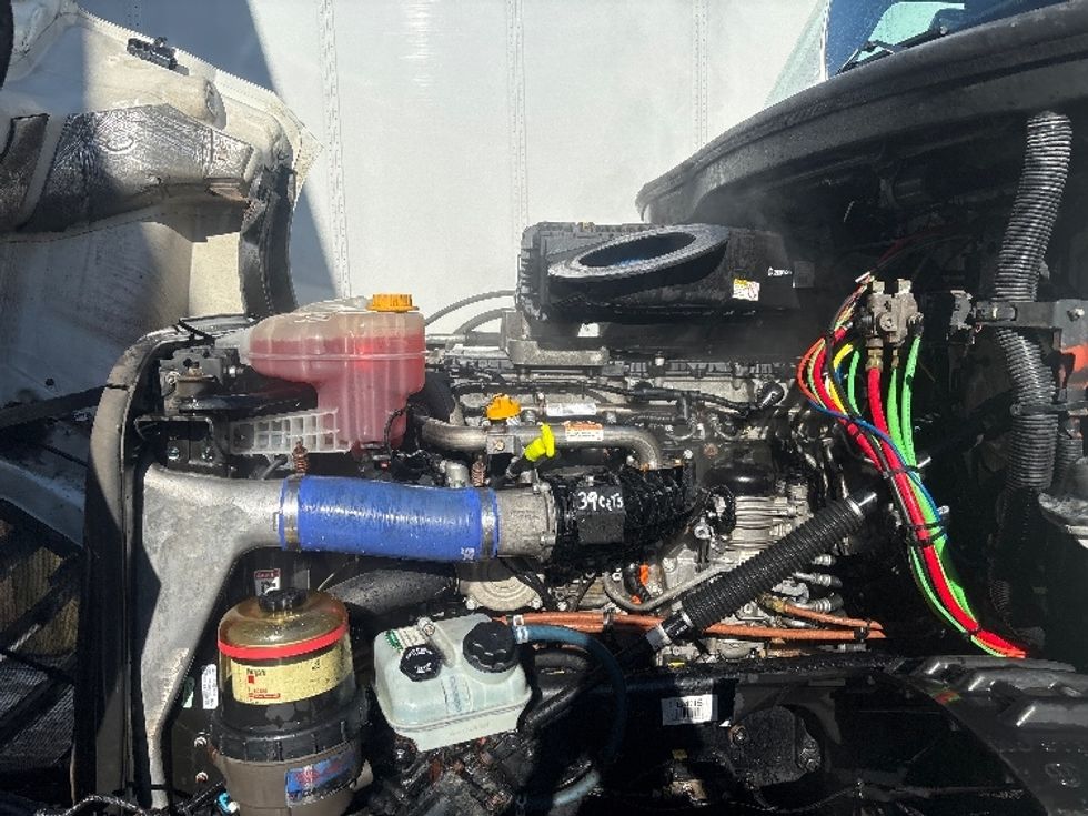 Day Cab Tractor-Heavy Duty Tractors-Freightliner-2019-T12664ST-Brooklyn Park-MN-635,005\n\t\tmiles-$ 22,250 - Image 16