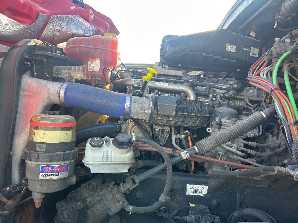 Day Cab Tractor-Heavy Duty Tractors-Freightliner-2019-T12664ST-Byron Center-MI-465,162\n\t\tmiles-$ 34,500 - Image 16