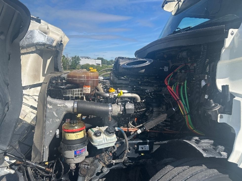 Day Cab Tractor-Heavy Duty Tractors-Freightliner-2019-T12664ST-Byron Center-MI-507,979\n\t\tmiles-$ 37,750 - Image 16