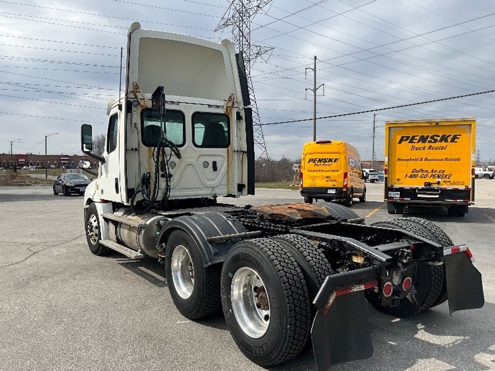 Day Cab Tractor-Heavy Duty Tractors-Freightliner-2019-T12664ST-Cambridge-ON-479,282\n\t\tkm-$ 59,500 - Image 5