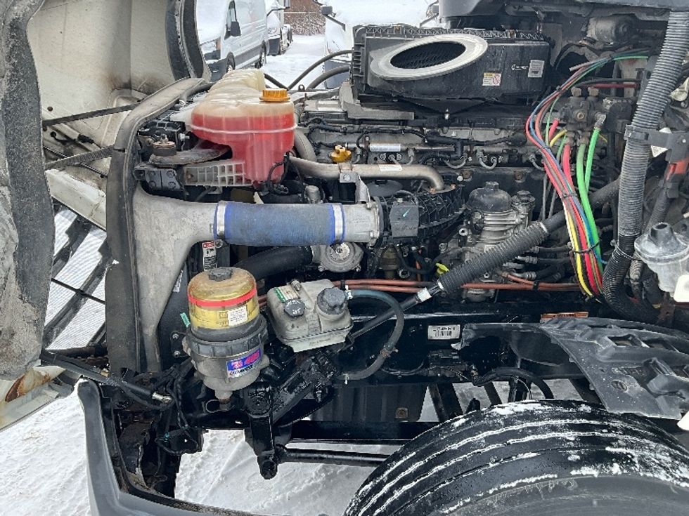 Day Cab Tractor-Heavy Duty Tractors-Freightliner-2019-T12664ST-Cambridge-ON-956,182\n\t\tkm-$ 39,500 - Image 16