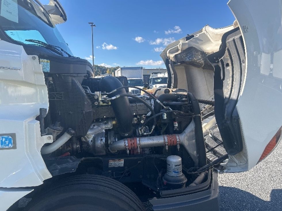 Day Cab Tractor-Heavy Duty Tractors-Freightliner-2019-T12664ST-Charlotte-NC-368,808\n\t\tmiles-$ 46,750 - Image 15