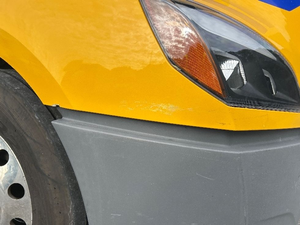 Day Cab Tractor-Heavy Duty Tractors-Freightliner-2019-T12664ST-Chesapeake-VA-443,845\n\t\tmiles-$ 36,250 - Image 21