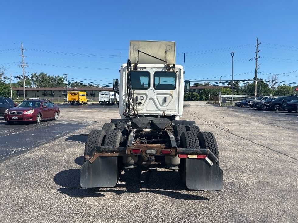 Day Cab Tractor-Heavy Duty Tractors-Freightliner-2019-T12664ST-Chicago (Melrose Park)-IL-442,092\n\t\tmiles-$ 40,000 - Image 6