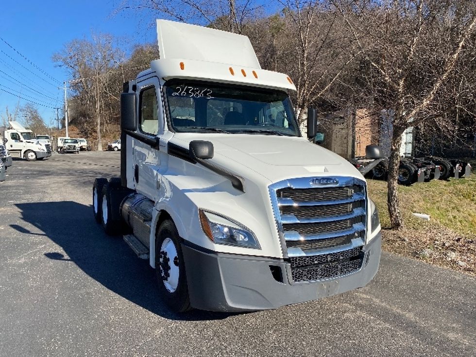 Your Next Used 2019 Freightliner T12664ST, 263863, Is For Sale And