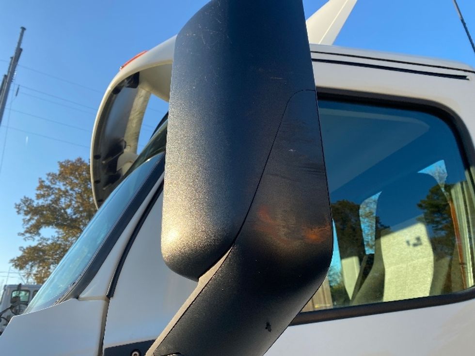 Day Cab Tractor-Heavy Duty Tractors-Freightliner-2019-T12664ST-Cleveland-TN-267,972\n\t\tmiles-$ 53,000 - Image 17