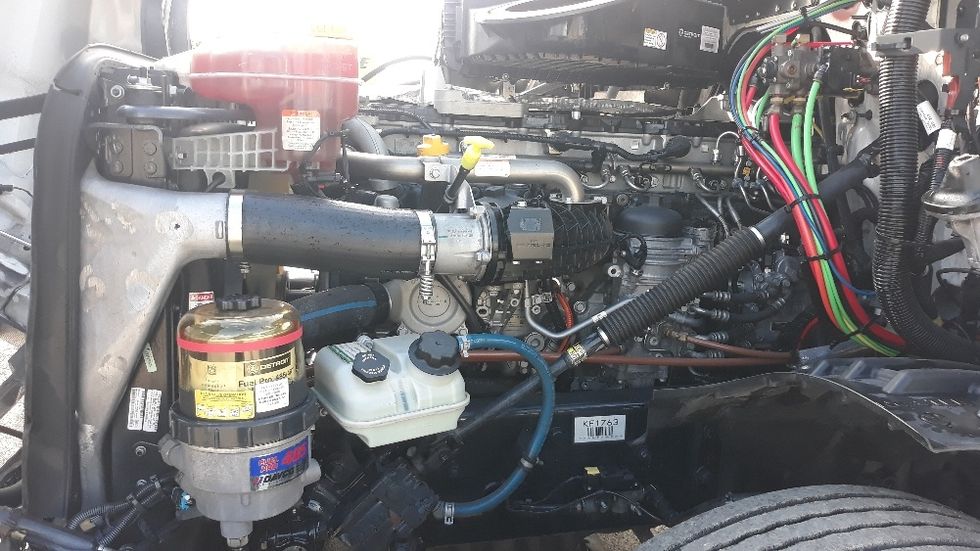 Day Cab Tractor-Heavy Duty Tractors-Freightliner-2019-T12664ST-Corona-CA-218,367\n\t\tmiles-$ 53,000 - Image 15