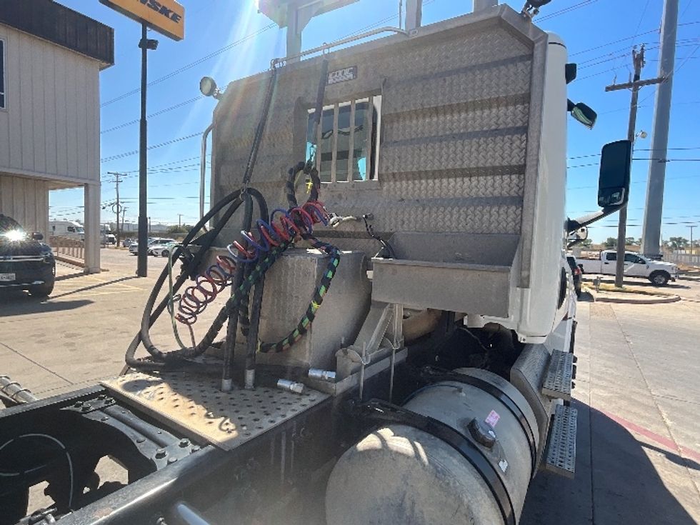 Day Cab Tractor-Heavy Duty Tractors-Freightliner-2019-T12664ST-Dallas-TX-65,173\n\t\tmiles-$ 66,000 - Image 20