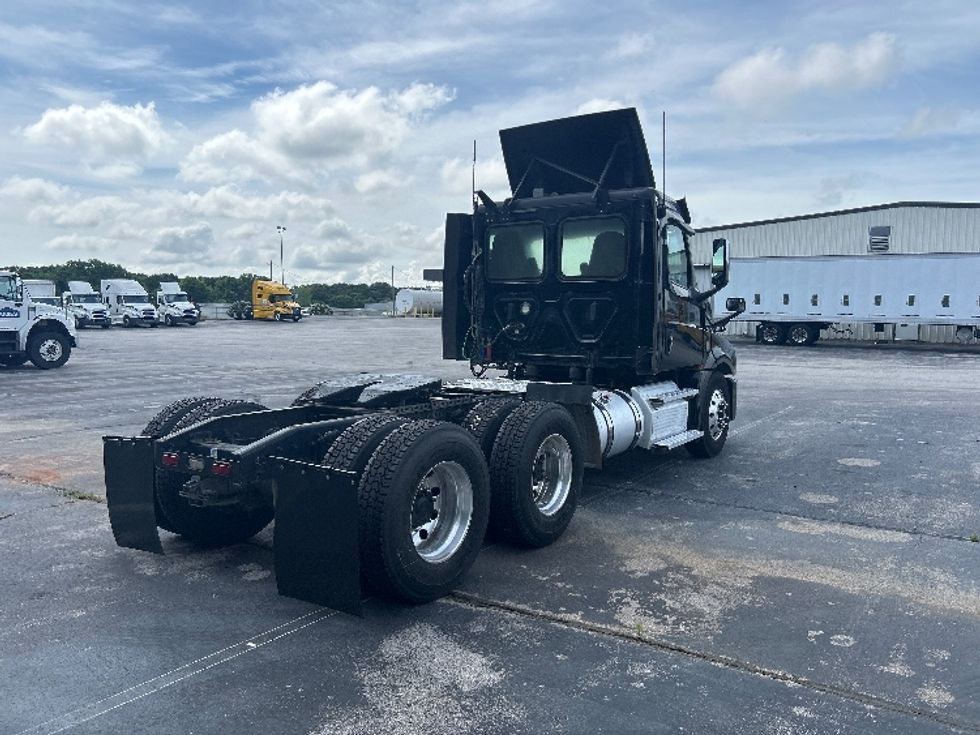 Day Cab Tractor-Heavy Duty Tractors-Freightliner-2019-T12664ST-Decatur-AL-462,203\n\t\tmiles-$ 41,250 - Image 7