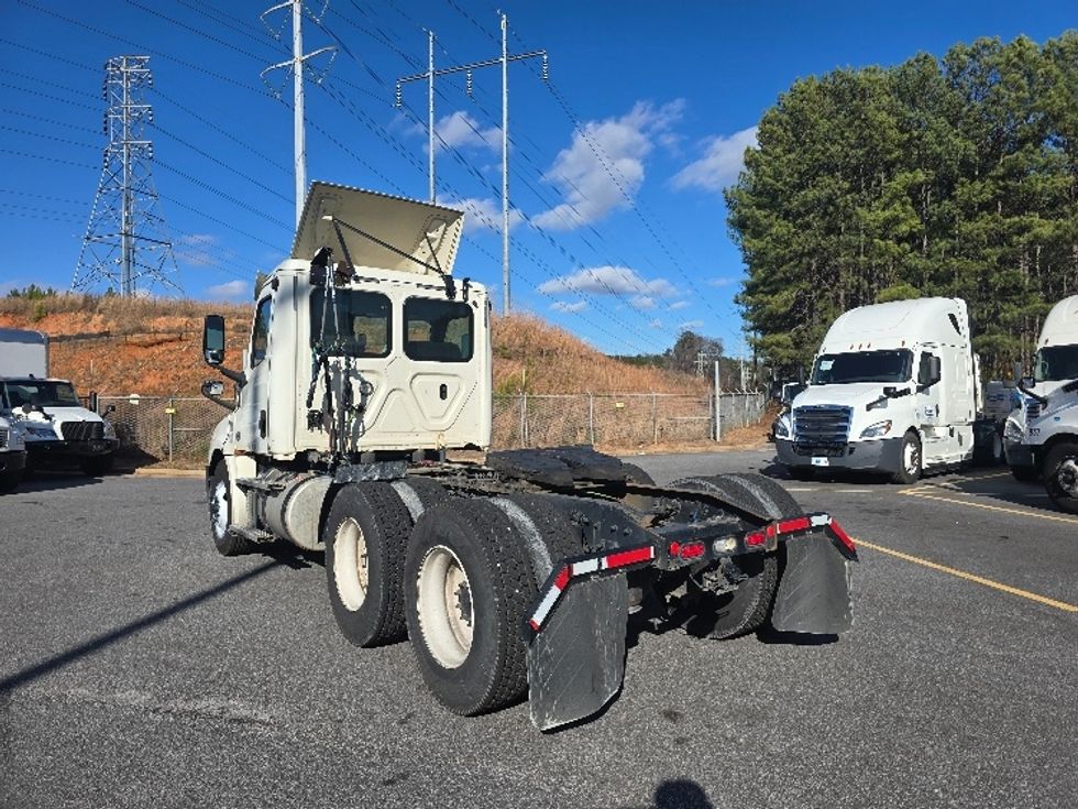 Day Cab Tractor-Heavy Duty Tractors-Freightliner-2019-T12664ST-Duluth-GA-407,758\n\t\tmiles-$ 44,500 - Image 5