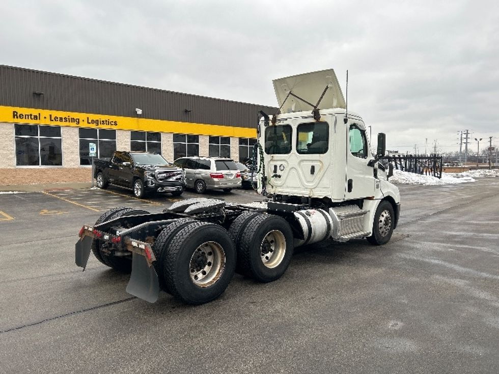 Day Cab Tractor-Heavy Duty Tractors-Freightliner-2019-T12664ST-East Chicago-IN-282,316\n\t\tmiles-$ 48,750 - Image 7