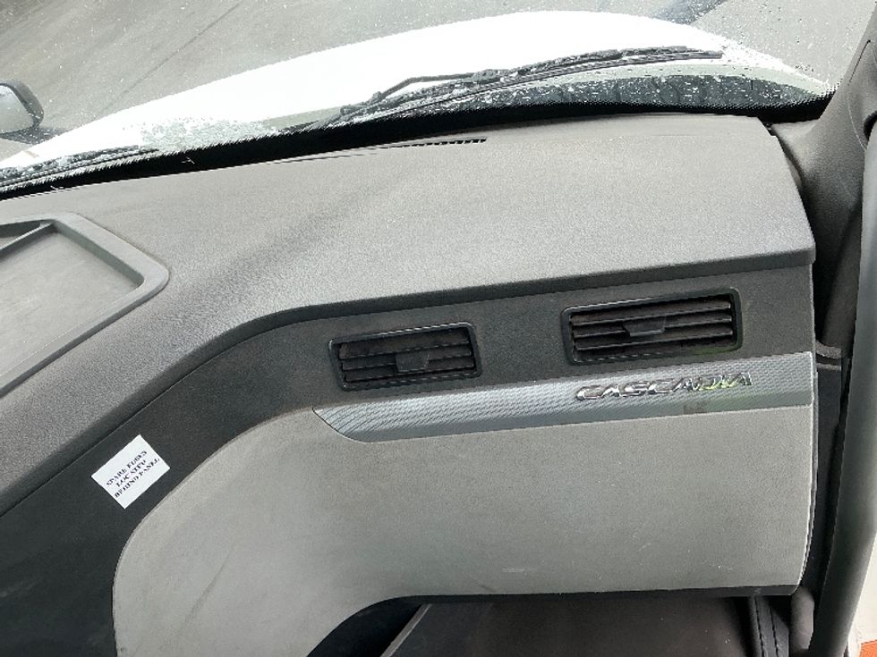 Day Cab Tractor-Heavy Duty Tractors-Freightliner-2019-T12664ST-East Chicago-IN-424,663\n\t\tmiles-$ 41,750 - Image 13