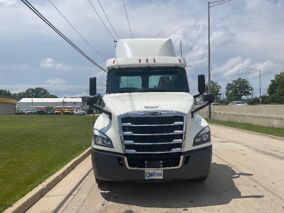 Day Cab Tractor-Heavy Duty Tractors-Freightliner-2019-T12664ST-East Chicago-IN-460,439\n\t\tmiles-$ 42,750 - Image 2