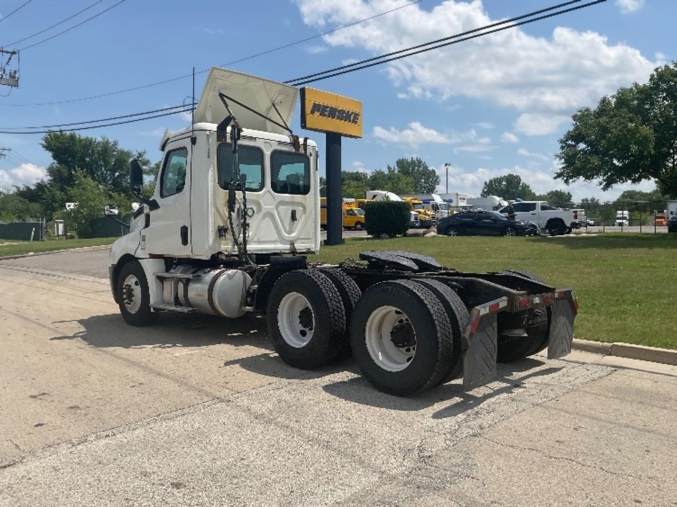 Day Cab Tractor-Heavy Duty Tractors-Freightliner-2019-T12664ST-East Chicago-IN-460,439\n\t\tmiles-$ 42,750 - Image 5