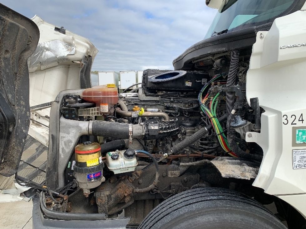 Day Cab Tractor-Heavy Duty Tractors-Freightliner-2019-T12664ST-East Liberty-OH-449,028\n\t\tmiles-$ 43,250 - Image 16