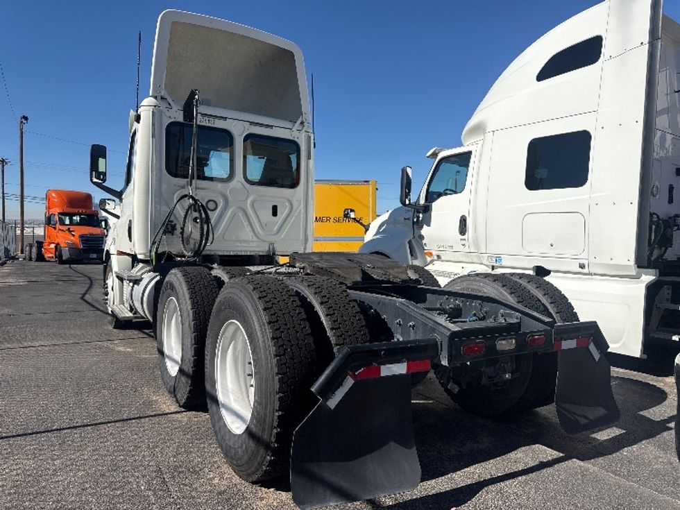 Day Cab Tractor-Heavy Duty Tractors-Freightliner-2019-T12664ST-El Paso-TX-221,983\n\t\tmiles-$ 57,500 - Image 5