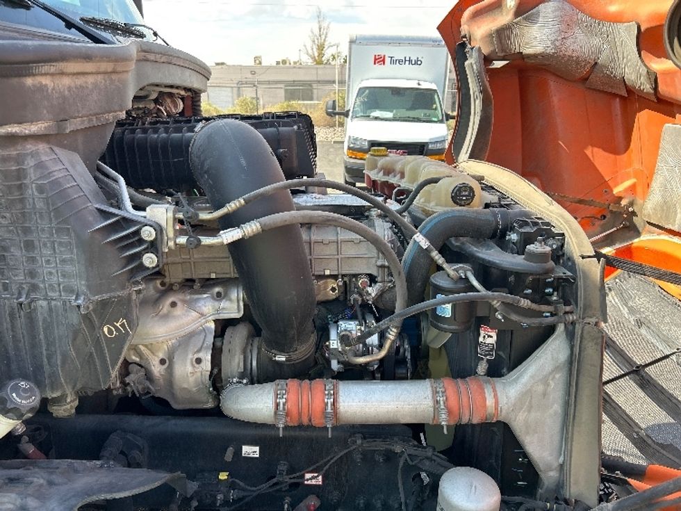 Day Cab Tractor-Heavy Duty Tractors-Freightliner-2019-T12664ST-El Paso-TX-570,368\n\t\tmiles-$ 33,000 - Image 15