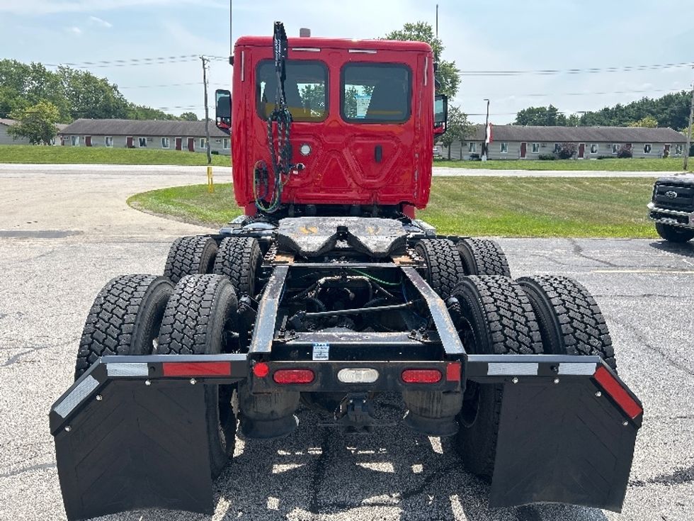 Day Cab Tractor-Heavy Duty Tractors-Freightliner-2019-T12664ST-Elkhart-IN-254,047\n\t\tmiles-$ 54,750 - Image 6