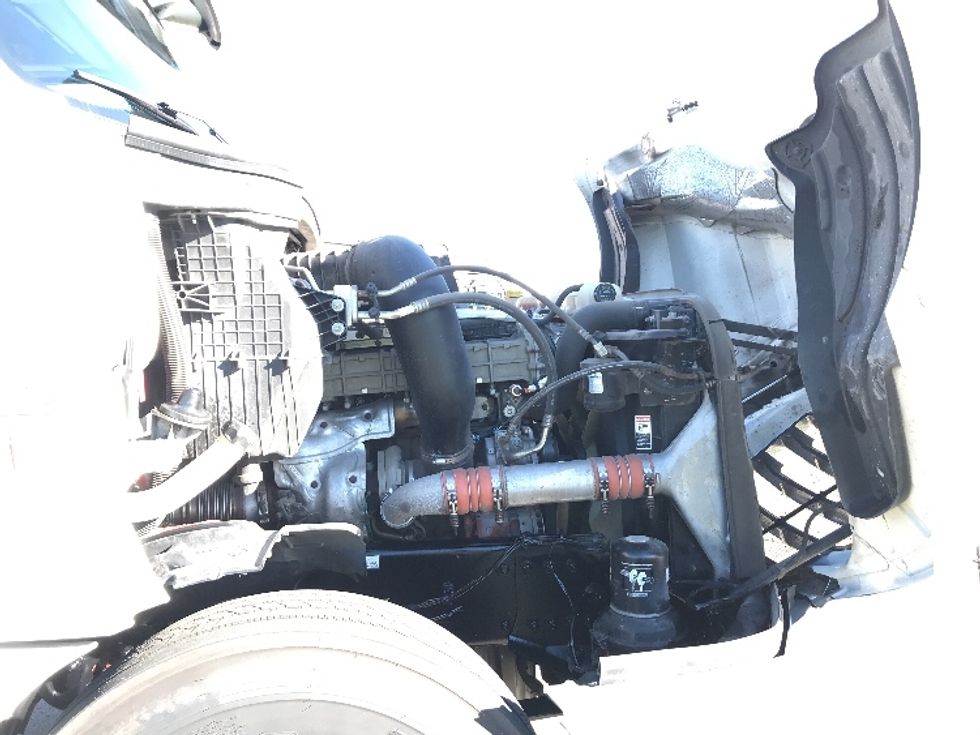 Day Cab Tractor-Heavy Duty Tractors-Freightliner-2019-T12664ST-Elkhart-IN-320,000\n\t\tmiles-$ 59,250 - Image 15