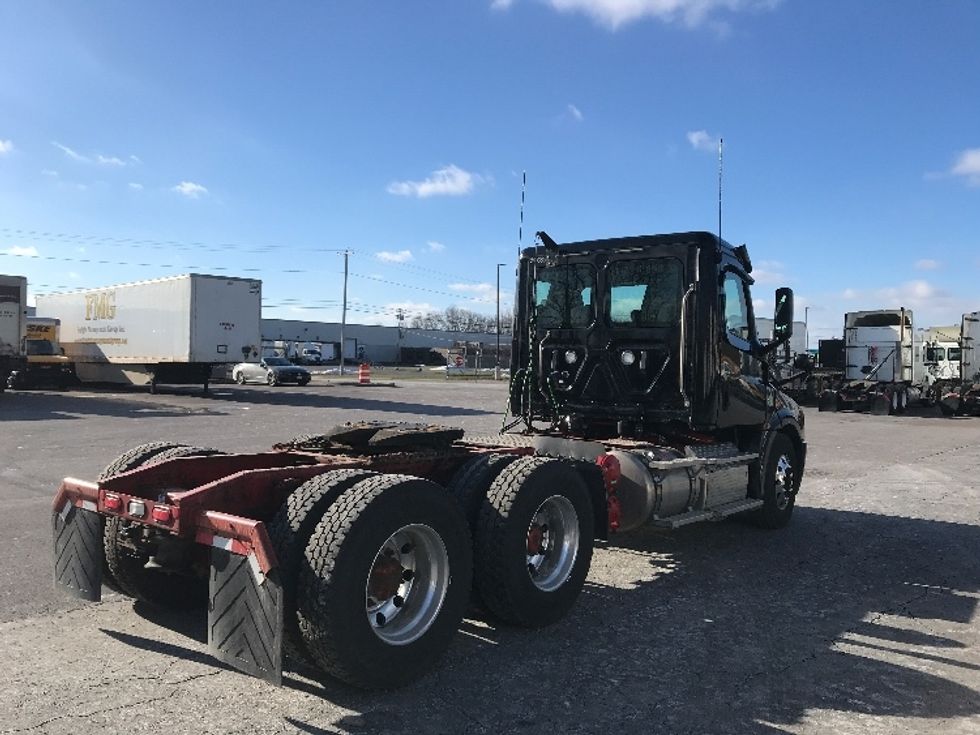 Day Cab Tractor-Heavy Duty Tractors-Freightliner-2019-T12664ST-Elmira-NY-272,132\n\t\tmiles-$ 41,250 - Image 7