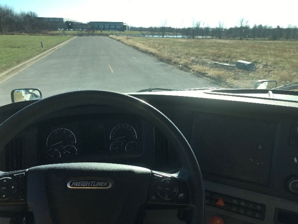 Day Cab Tractor-Heavy Duty Tractors-Freightliner-2019-T12664ST-Evansville-IN-353,296\n\t\tmiles-$ 46,500 - Image 11