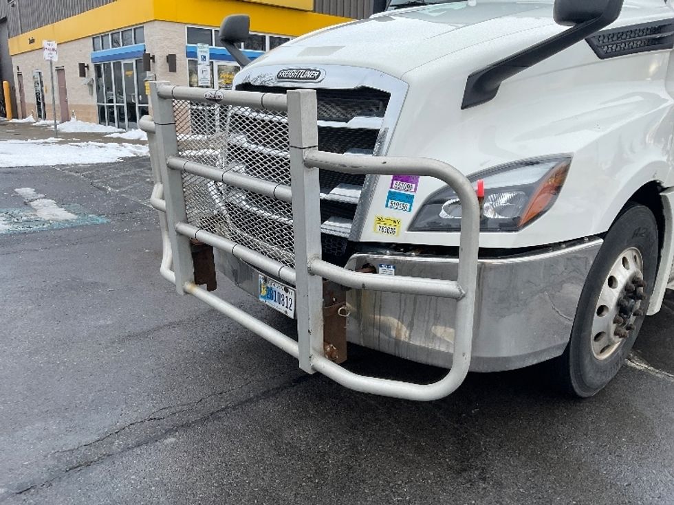 Day Cab Tractor-Heavy Duty Tractors-Freightliner-2019-T12664ST-Flower Mound-TX-339,021\n\t\tmiles-$ 46,000 - Image 17