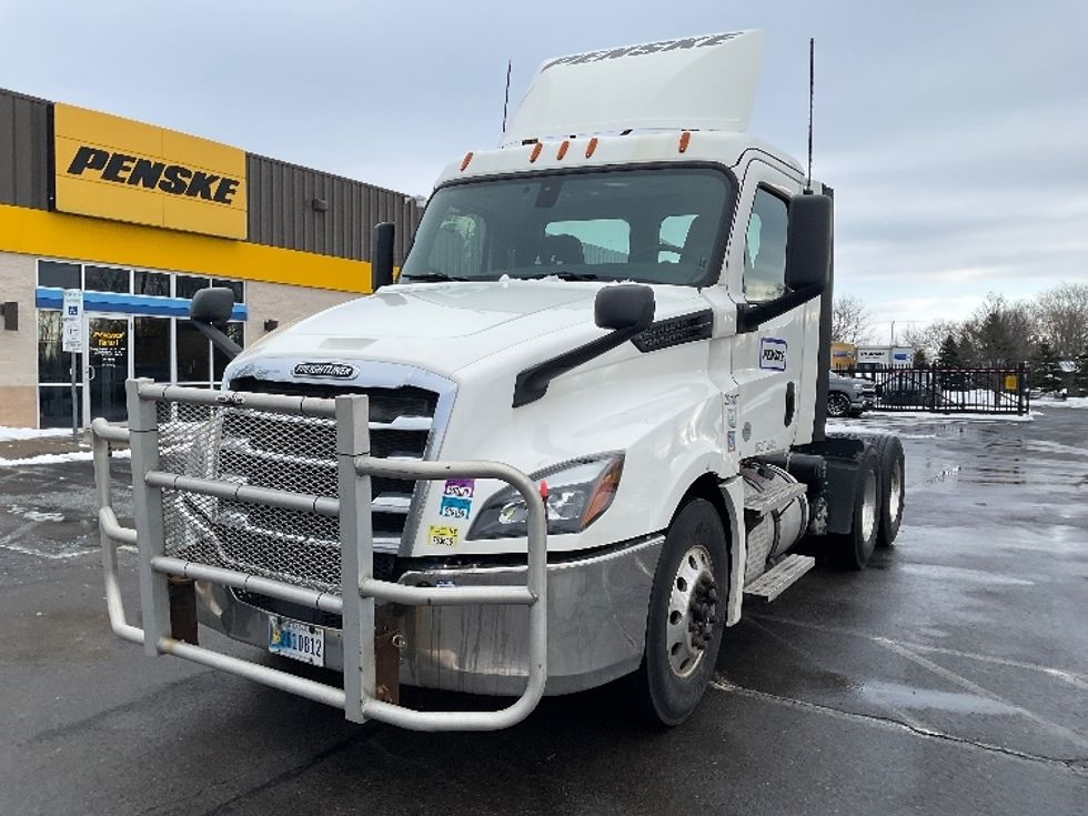 Day Cab Tractor-Heavy Duty Tractors-Freightliner-2019-T12664ST-Flower Mound-TX-339,021\n\t\tmiles-$ 46,000 - Image 3