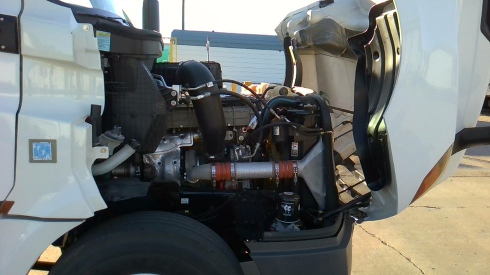 Day Cab Tractor-Heavy Duty Tractors-Freightliner-2019-T12664ST-Forrest City-AR-357,906\n\t\tmiles-$ 48,750 - Image 15