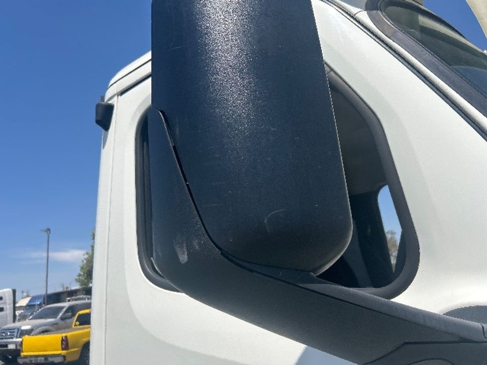 Day Cab Tractor-Heavy Duty Tractors-Freightliner-2019-T12664ST-Fresno-CA-241,288\n\t\tmiles-$ 58,500 - Image 18