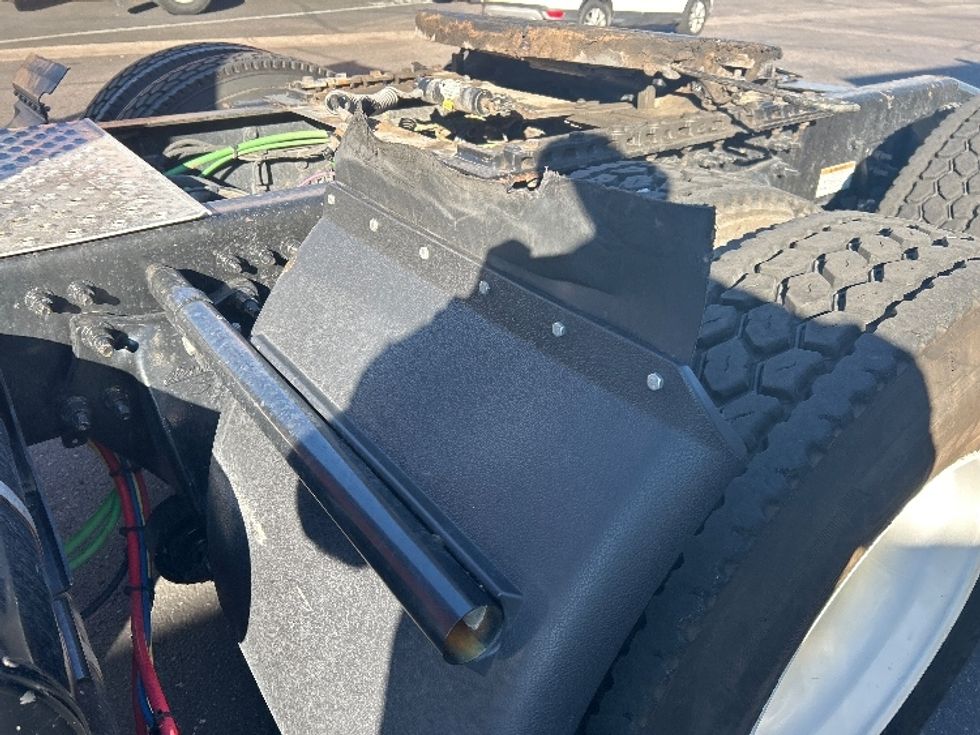 Day Cab Tractor-Heavy Duty Tractors-Freightliner-2019-T12664ST-Goodyear-AZ-504,620\n\t\tmiles-$ 36,000 - Image 20