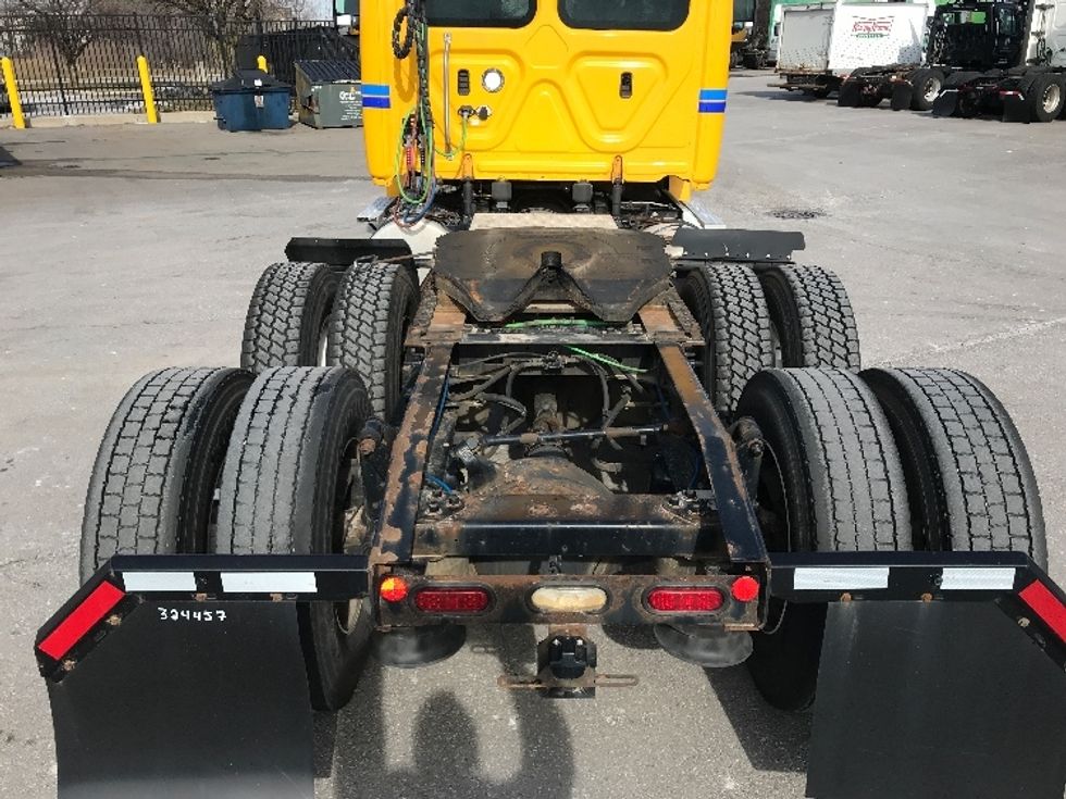 Day Cab Tractor-Heavy Duty Tractors-Freightliner-2019-T12664ST-Goshen-IN-448,081\n\t\tmiles-$ 48,250 - Image 6