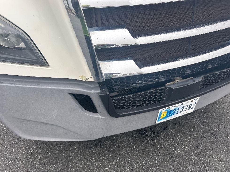 Day Cab Tractor-Heavy Duty Tractors-Freightliner-2019-T12664ST-Greensboro-NC-391,902\n\t\tmiles-$ 44,750 - Image 17