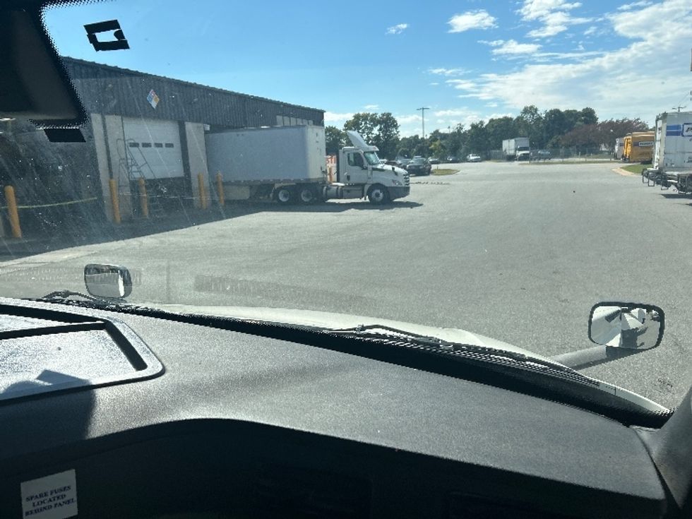 Day Cab Tractor-Heavy Duty Tractors-Freightliner-2019-T12664ST-Greensboro-NC-395,285\n\t\tmiles-$ 45,250 - Image 13