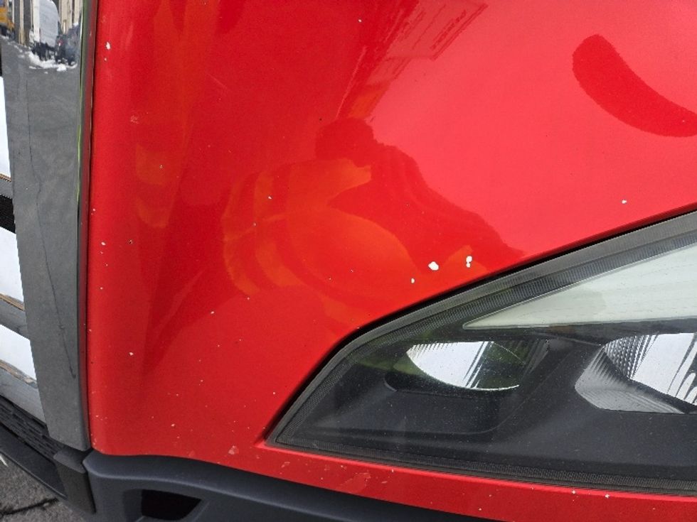 Day Cab Tractor-Heavy Duty Tractors-Freightliner-2019-T12664ST-Harrisonburg-VA-752,123\n\t\tmiles-$ 29,250 - Image 21