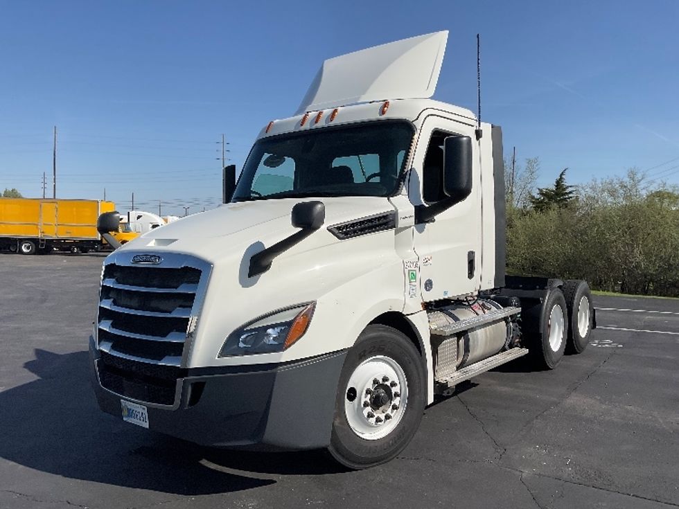Day Cab Tractor-Heavy Duty Tractors-Freightliner-2019-T12664ST-Indianapolis-IN-467,221\n\t\tmiles-$ 50,750 - Image 3