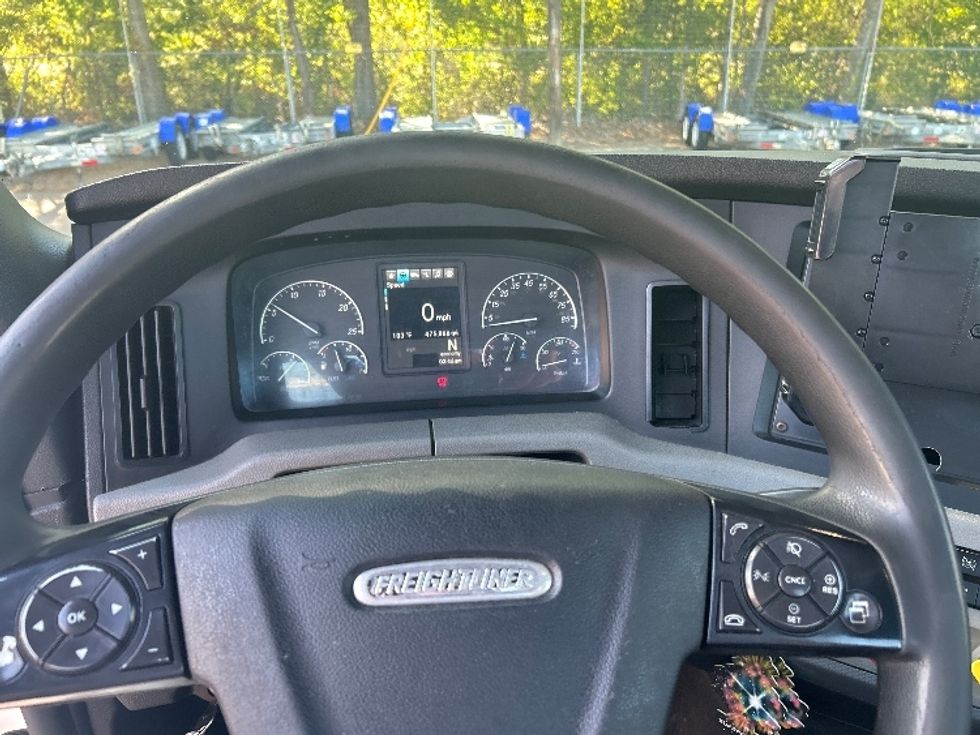 Day Cab Tractor-Heavy Duty Tractors-Freightliner-2019-T12664ST-Jackson-MS-475,838\n\t\tmiles-$ 41,000 - Image 11