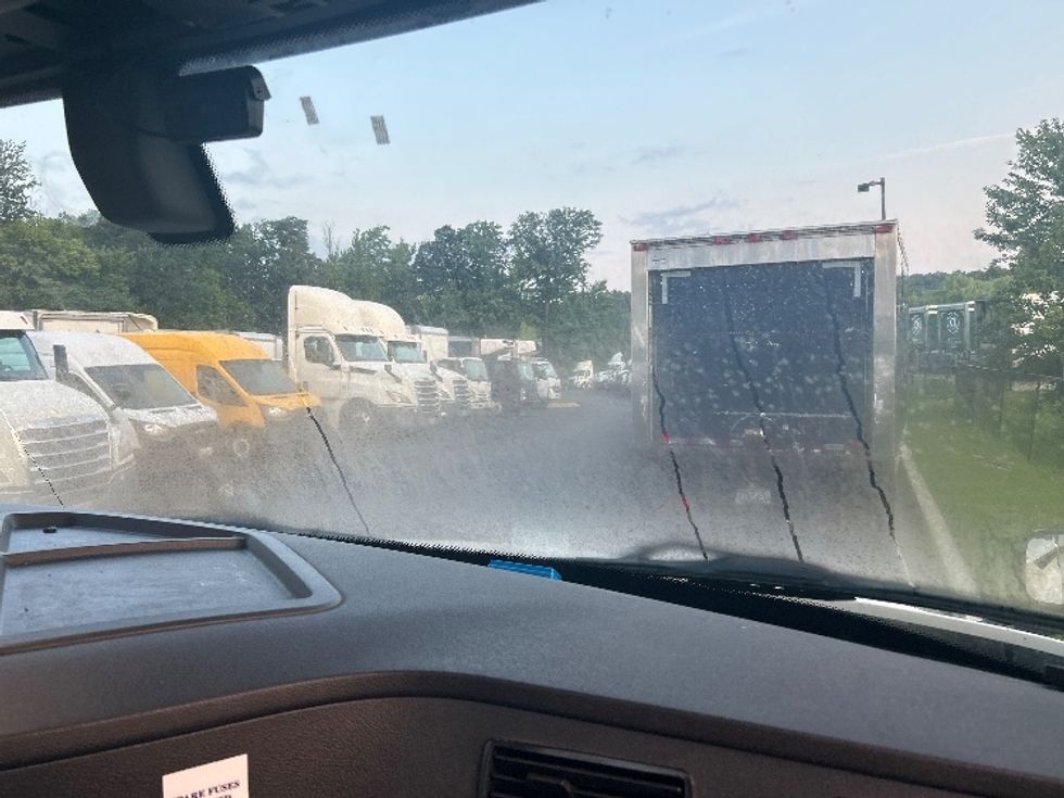 Day Cab Tractor-Heavy Duty Tractors-Freightliner-2019-T12664ST-Jessup-MD-584,929\n\t\tmiles-$ 33,000 - Image 13