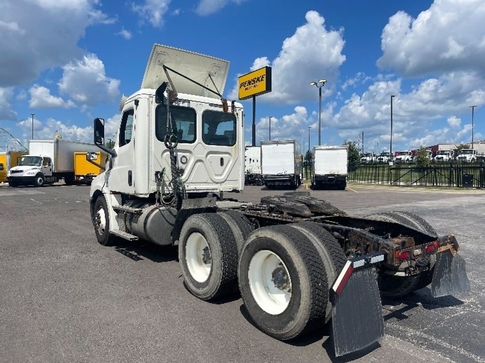 Day Cab Tractor-Heavy Duty Tractors-Freightliner-2019-T12664ST-Kansas City-MO-372,906\n\t\tmiles-$ 49,500 - Image 5