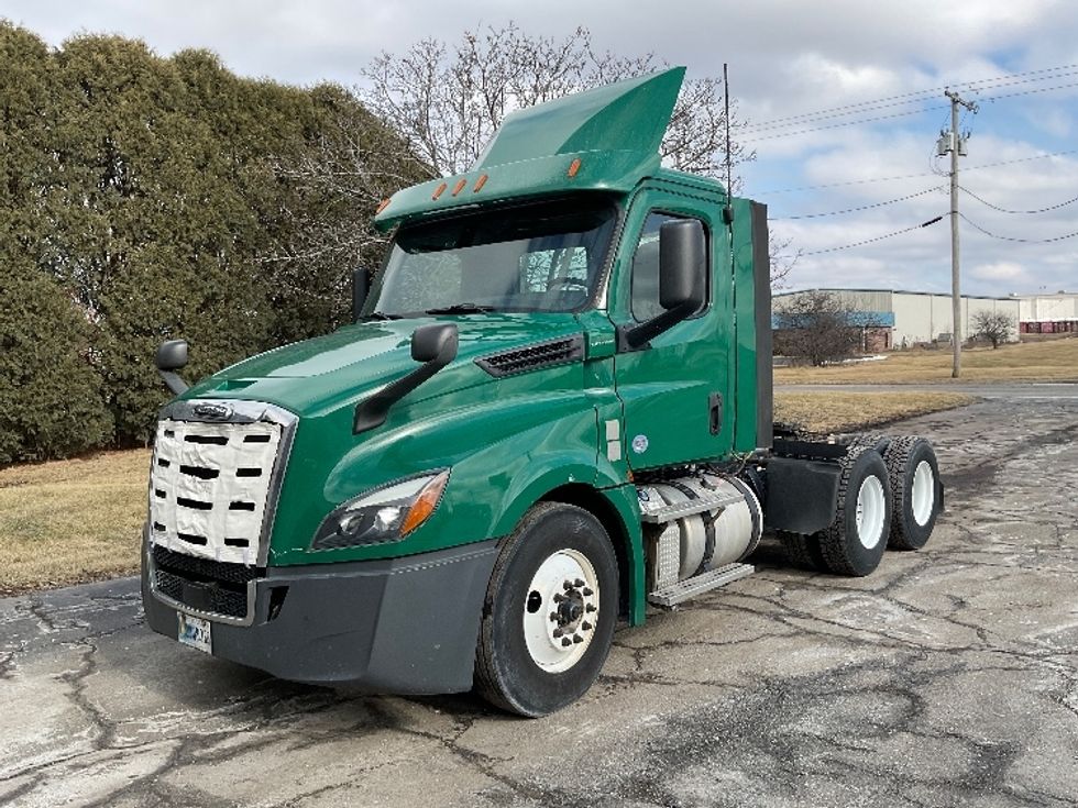 Day Cab Tractor-Heavy Duty Tractors-Freightliner-2019-T12664ST-La Porte-IN-393,369\n\t\tmiles-$ 49,250 - Image 3