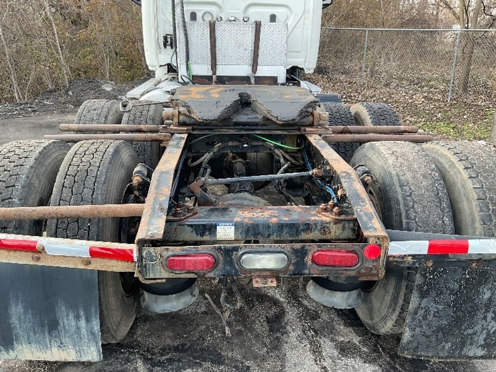 Day Cab Tractor-Heavy Duty Tractors-Freightliner-2019-T12664ST-La Porte-IN-470,675\n\t\tmiles-$ 47,500 - Image 6