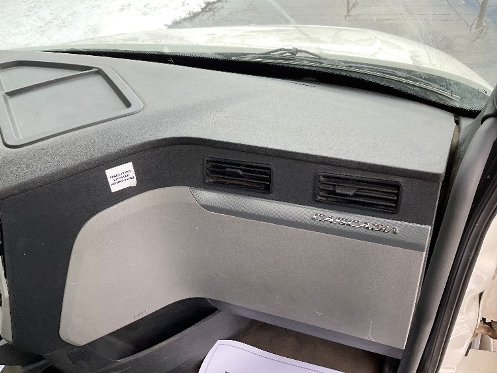 Day Cab Tractor-Heavy Duty Tractors-Freightliner-2019-T12664ST-La Porte-IN-473,651\n\t\tmiles-$ 46,000 - Image 13