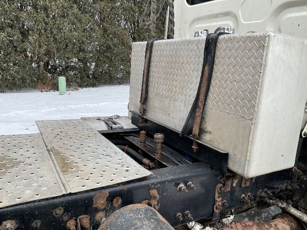 Day Cab Tractor-Heavy Duty Tractors-Freightliner-2019-T12664ST-La Porte-IN-473,651\n\t\tmiles-$ 46,000 - Image 18