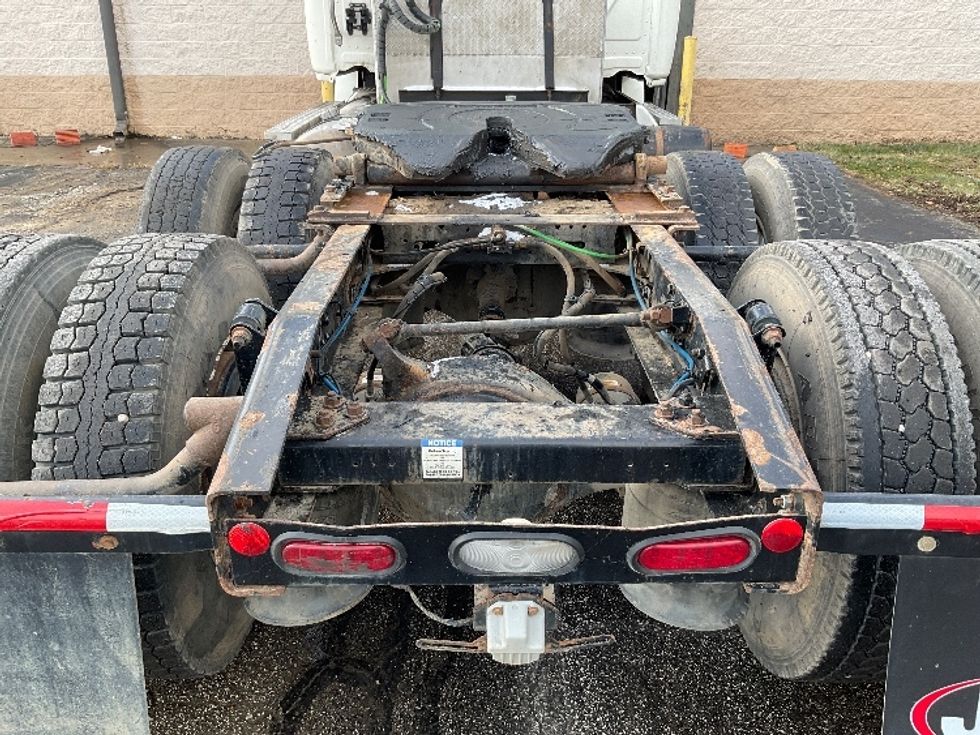 Day Cab Tractor-Heavy Duty Tractors-Freightliner-2019-T12664ST-La Porte-IN-521,347\n\t\tmiles-$ 44,000 - Image 6